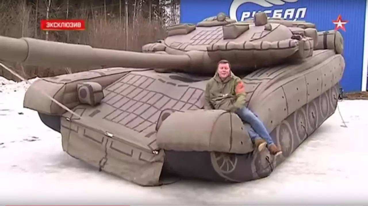布尔津充气坦克